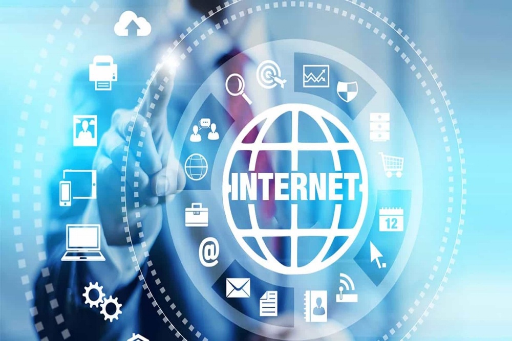 IOT-2-min-118997-edited.jpg